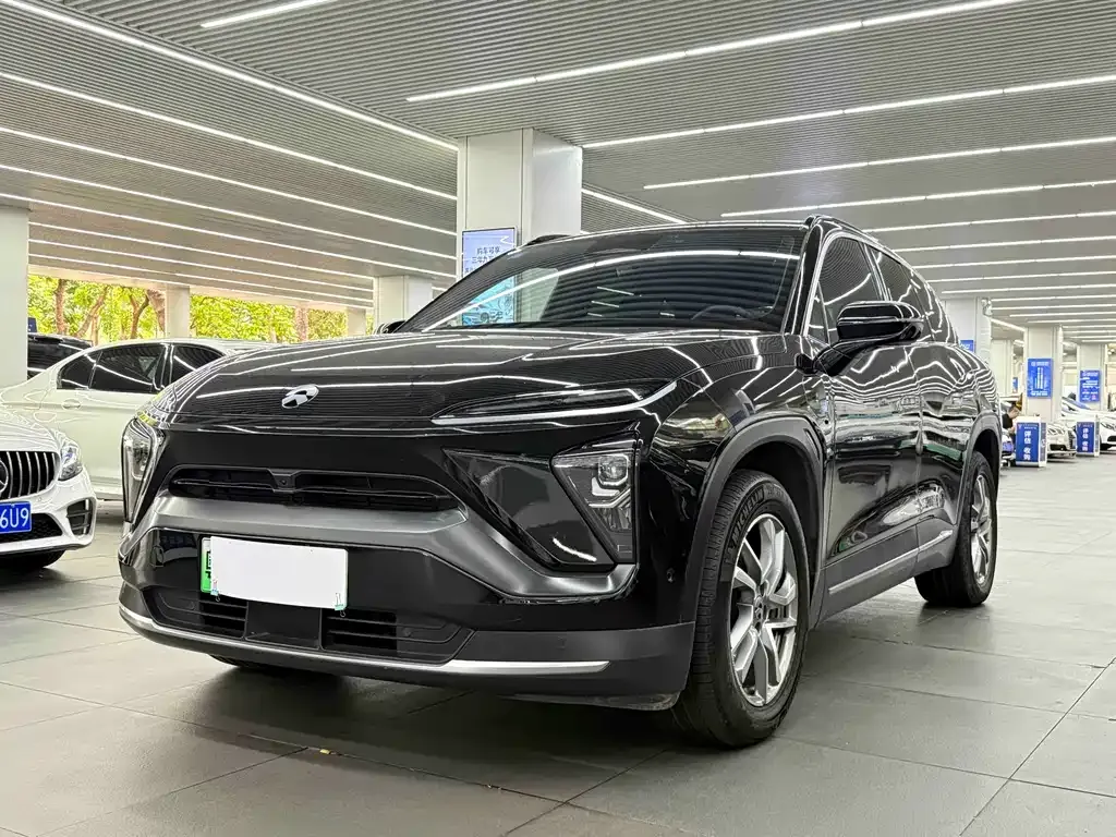 NIO ES6