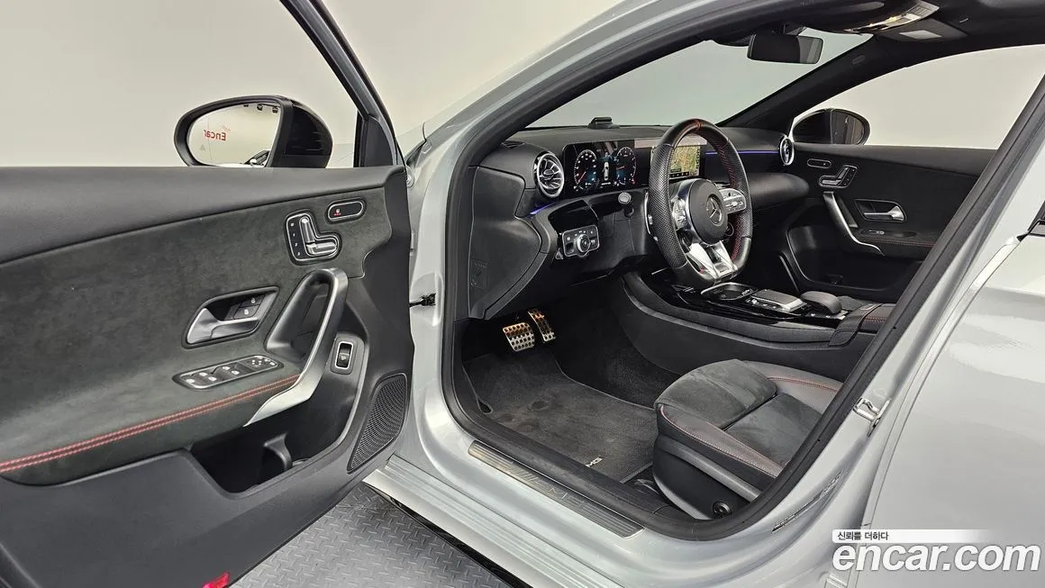 Mercedes-Benz A-Class 2023 из KR, фото 8