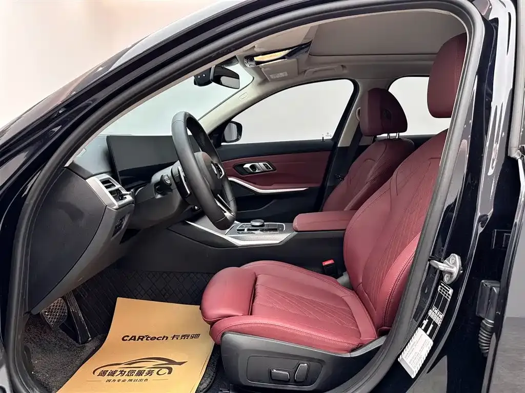 BMW 3 Series 2024 из CN, фото 9