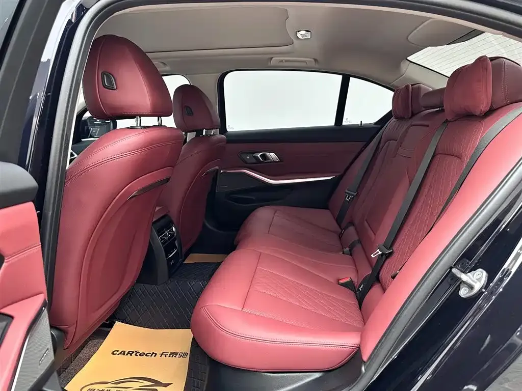 BMW 3 Series 2024 из CN, фото 5