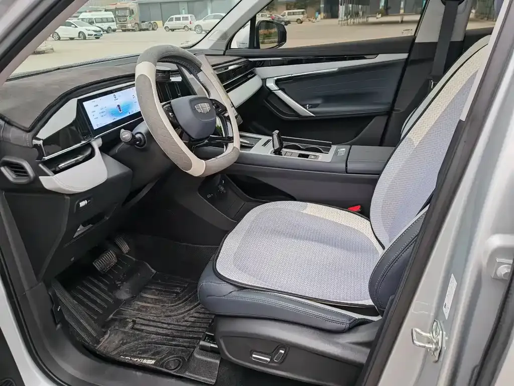 Geely Boyue L 2025 из CN, фото 6