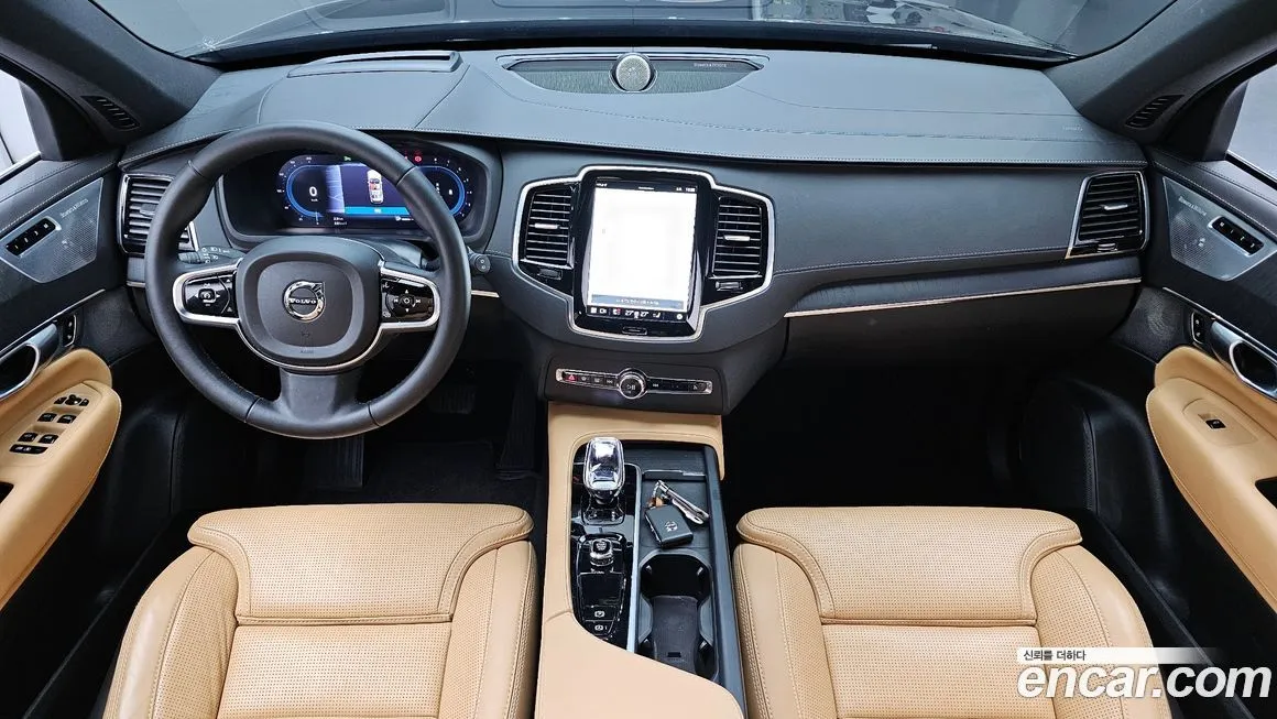 Volvo XC90 — фото 4