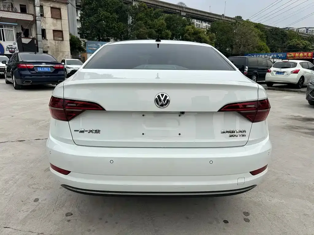 Volkswagen Sagitar 2021 из CN, фото 2