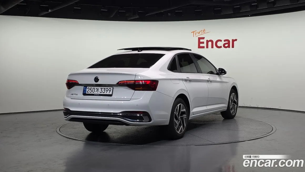 Volkswagen Jetta 2023 из KR, фото 10