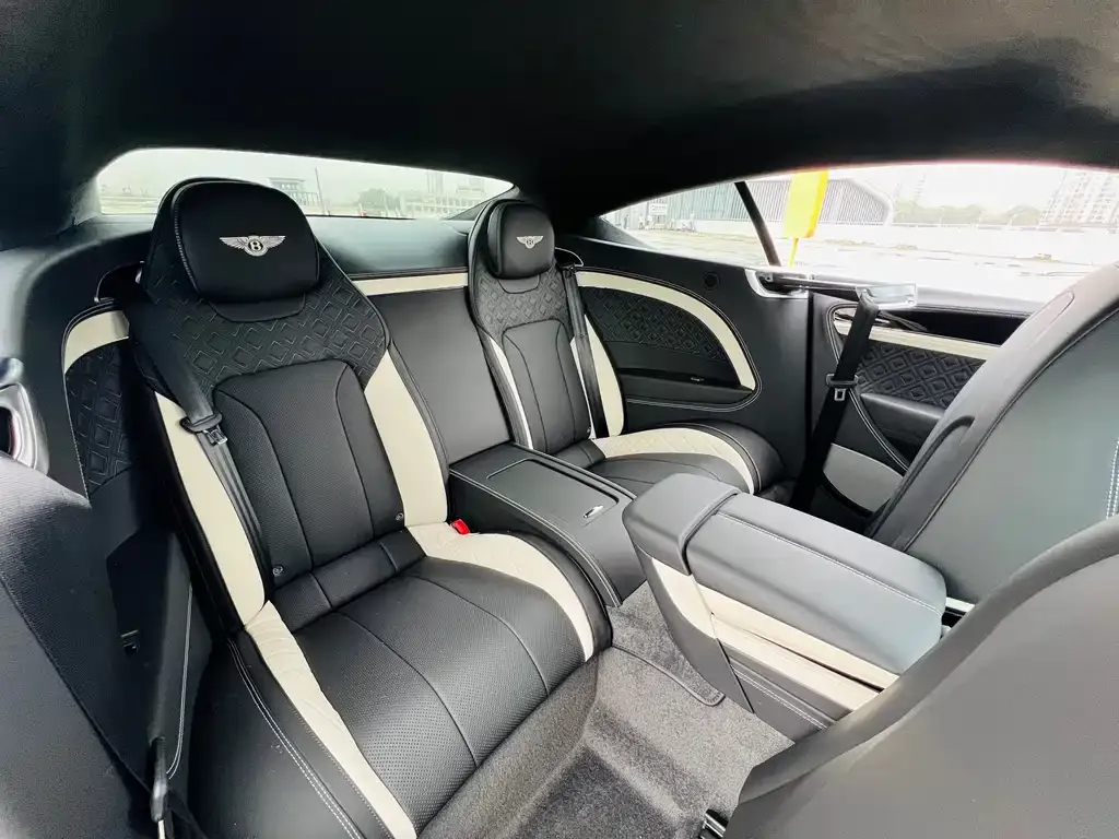 Bentley Continental — фото 10