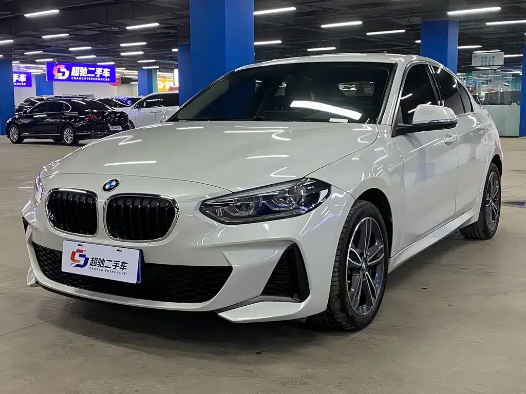 BMW 1 Series — фото 1