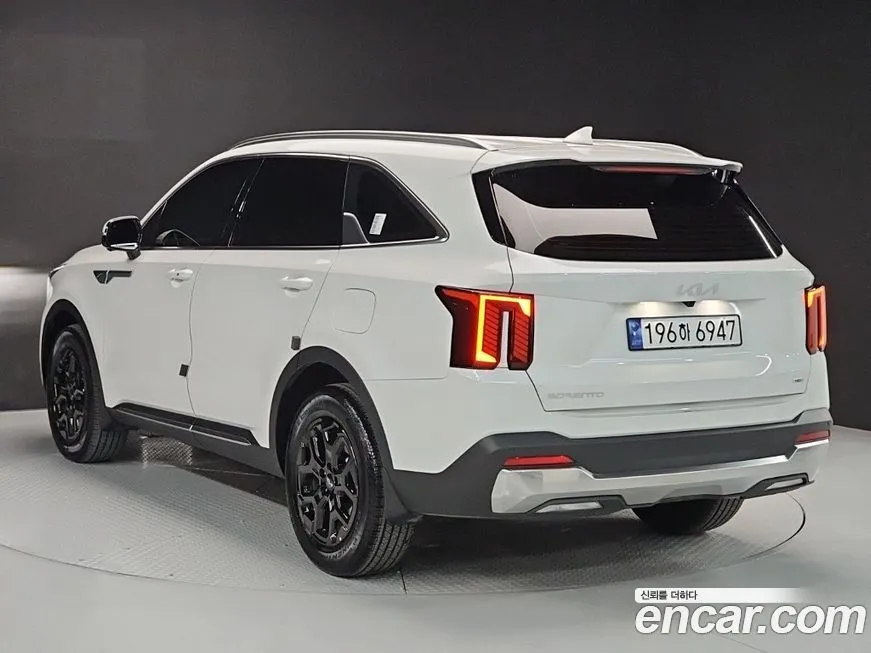 Kia Sorento — фото 3