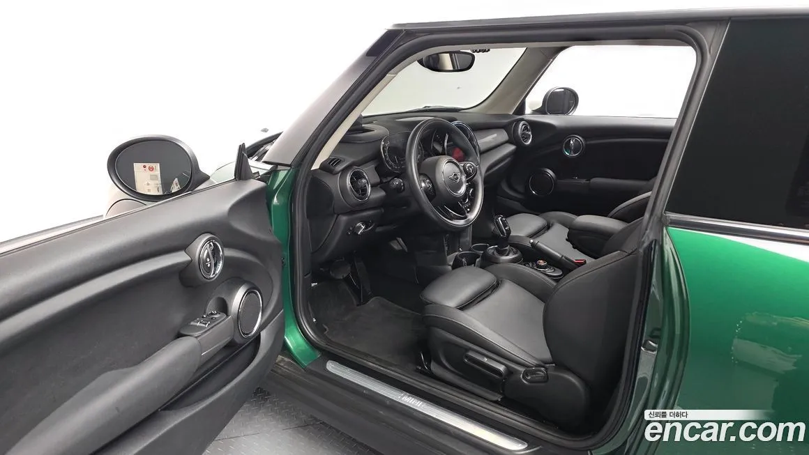 Mini Cooper 2021 из KR, фото 9