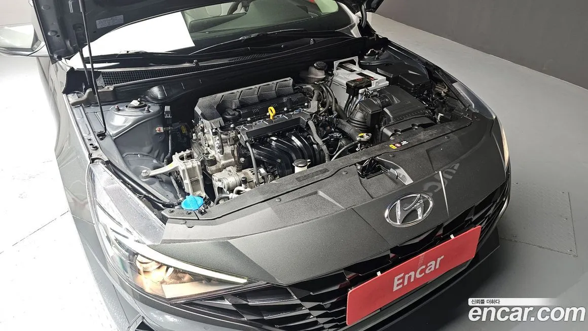 Hyundai AVANTE — фото 4