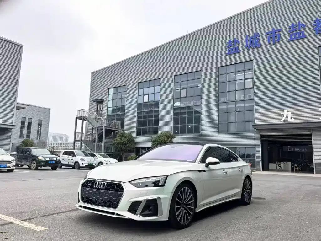 Audi A5 (Import) 2022 из CN, фото 1