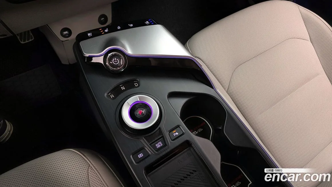 Kia EV6 2023 из KR, фото 10