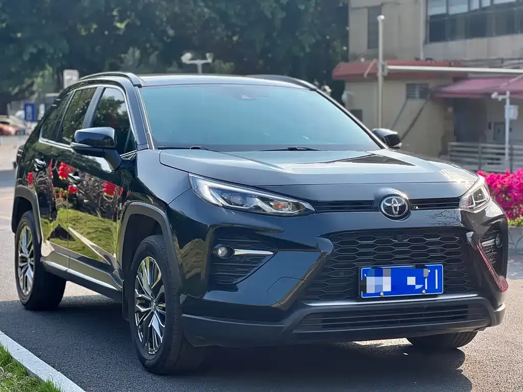Toyota Wildlander 2024 из CN, фото 2
