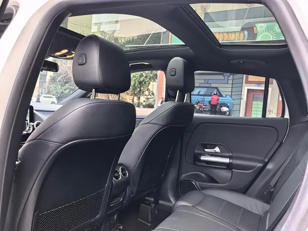 Mercedes-Benz GLA — фото 2