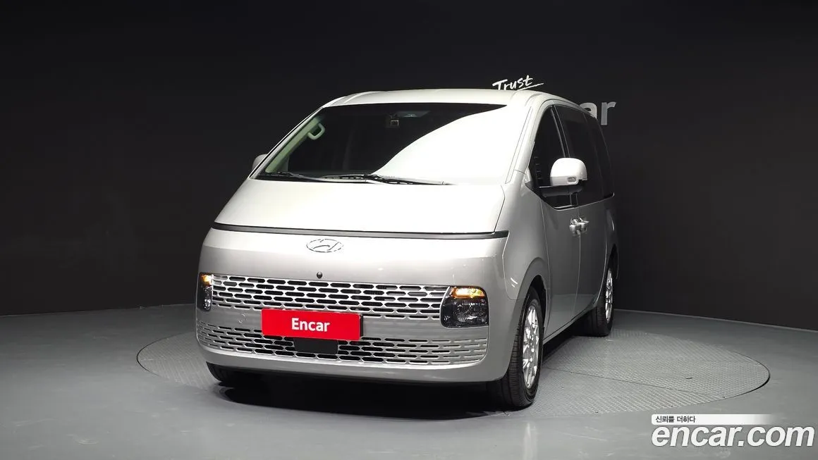 Hyundai Staria — фото 3