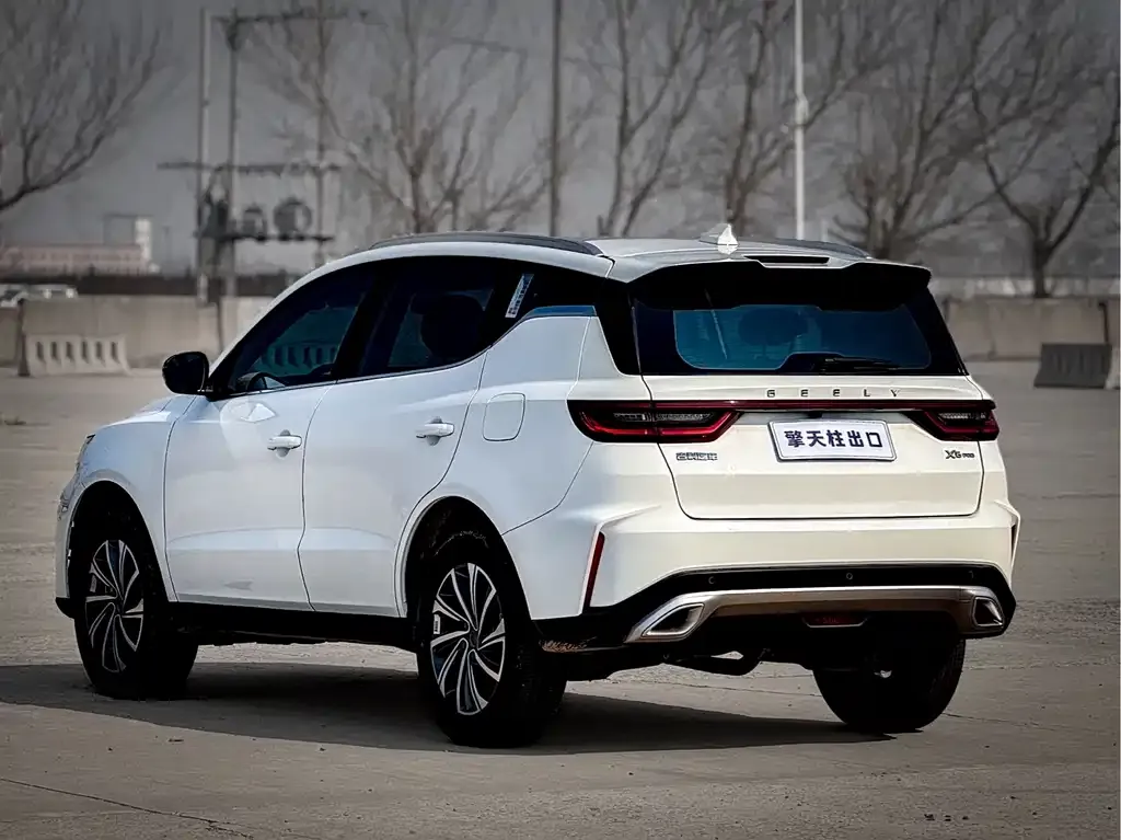 Geely Vision X6 — фото 9