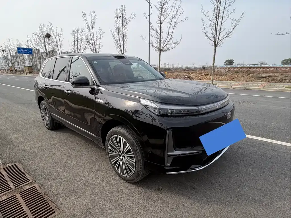 Geely 银河M9 2025 из CN, фото 8
