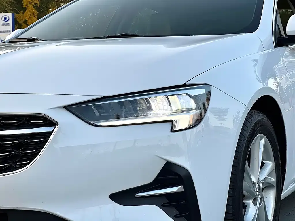 Buick Regal — фото 4