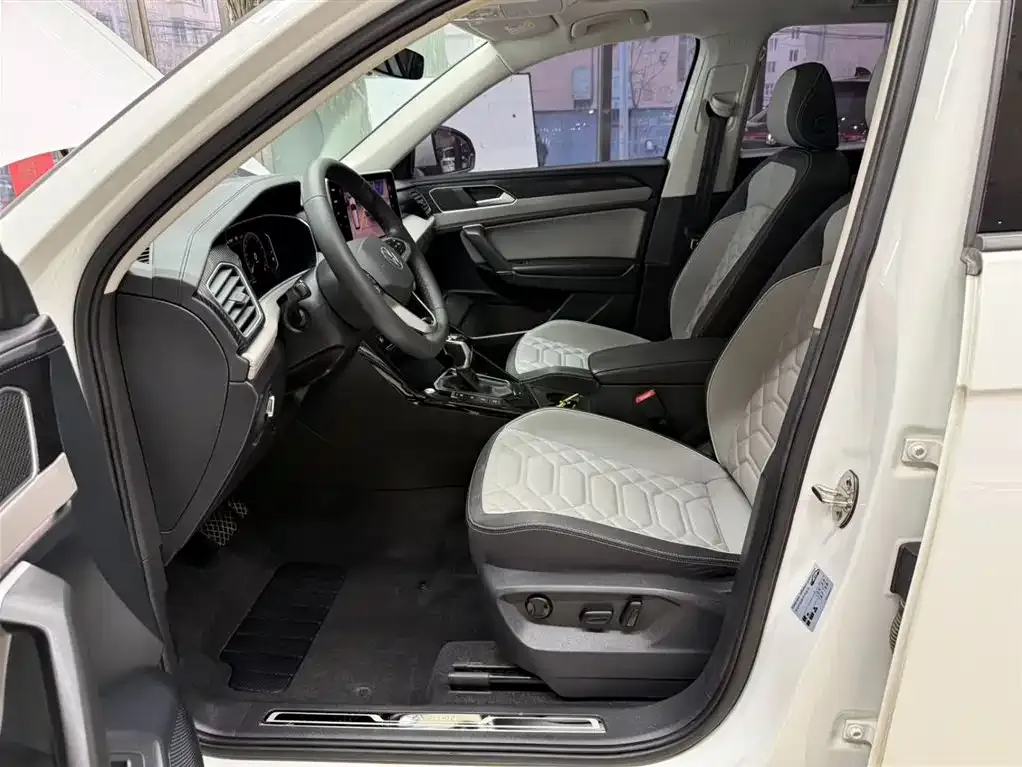 Volkswagen Tayron 2023 из CN, фото 2