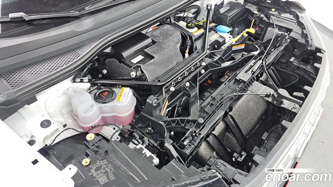 Audi Q4 e-tron 2022 из KR, фото 8