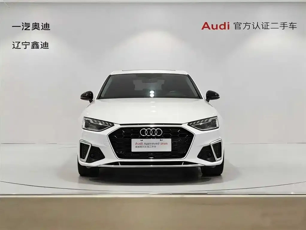 Audi A4L 2021 из CN, фото 3