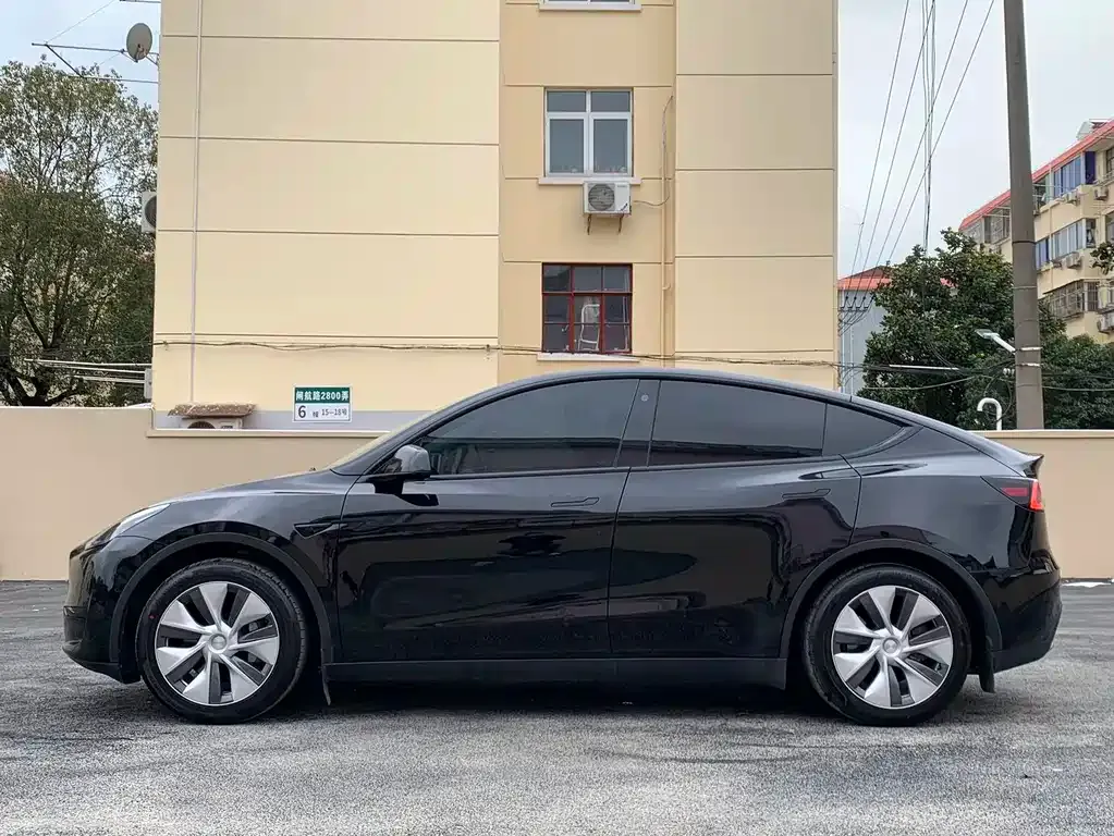 Tesla Model Y 2022 из CN, фото 9
