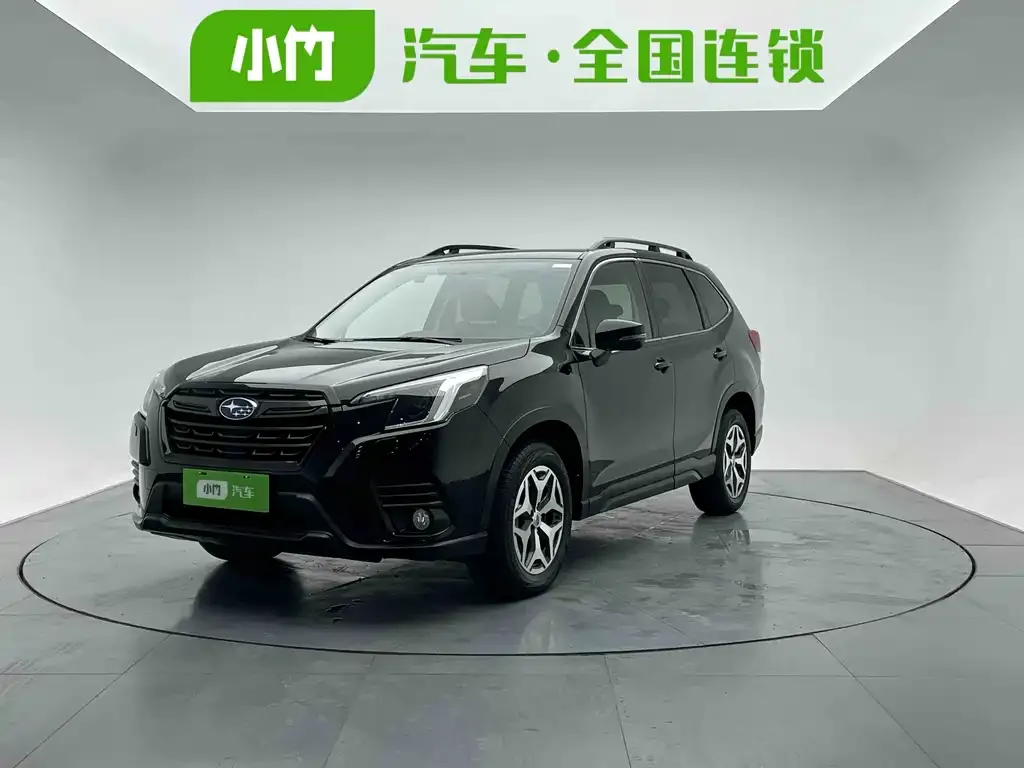Subaru Forester — фото 1
