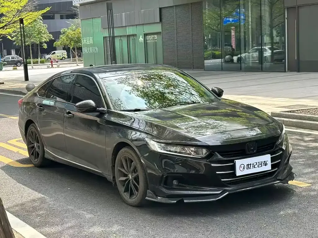 Honda Accord — фото 3