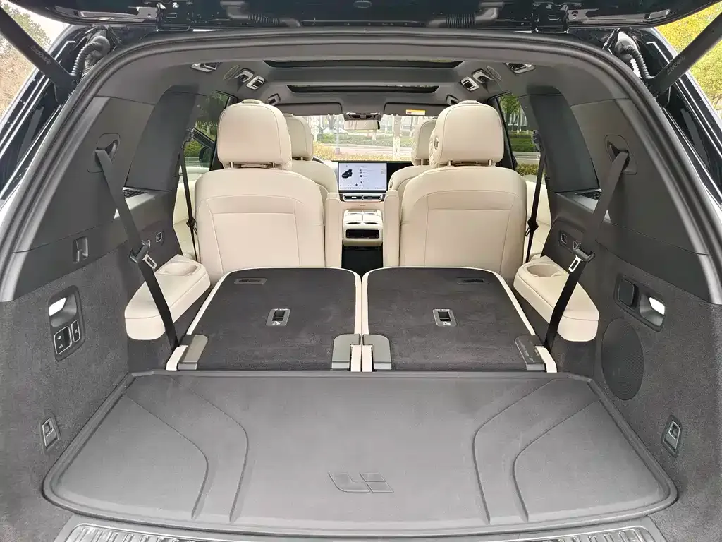 Li Auto L8 2025 из CN, фото 2