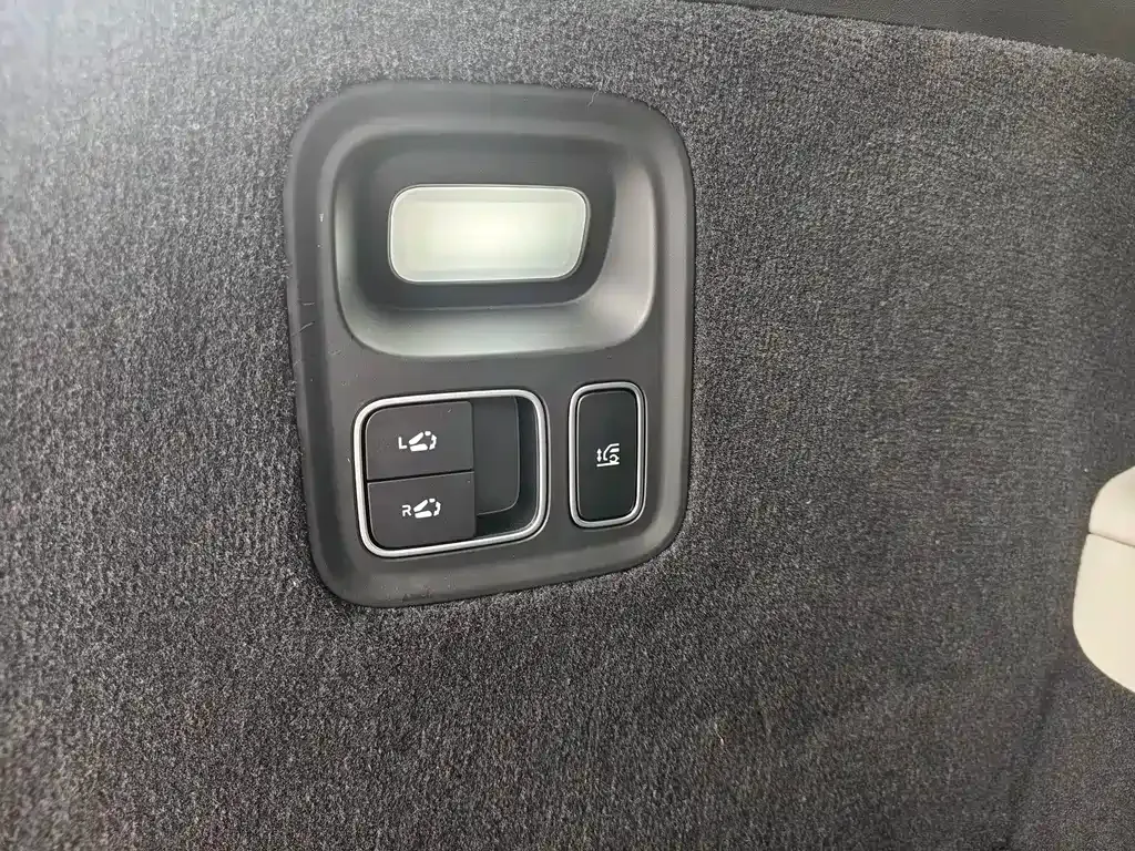 Li Auto L8 2025 из CN, фото 10