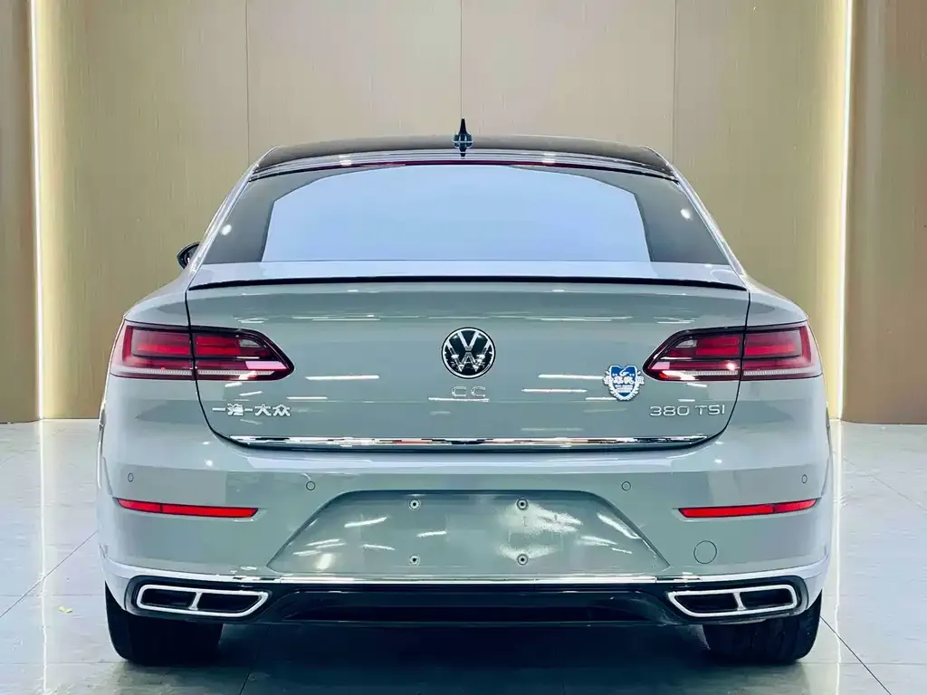 Volkswagen CC — фото 7