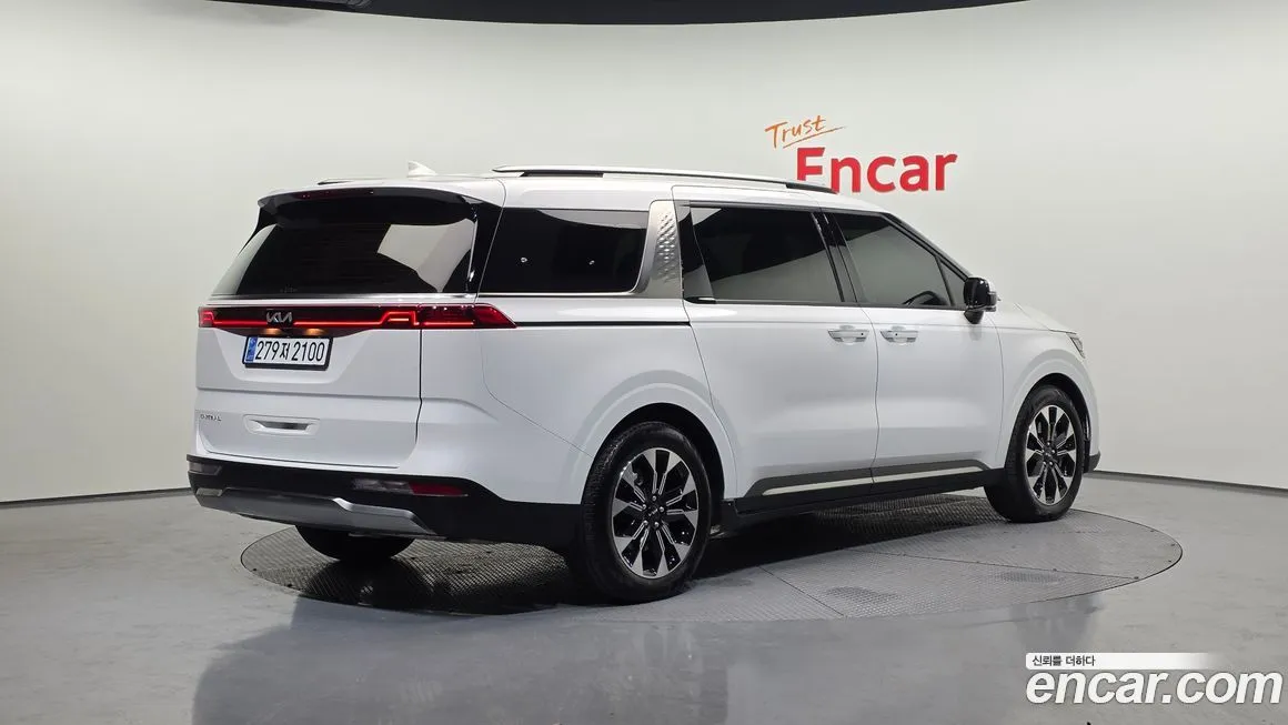Kia Carnival 2023 из KR, фото 5