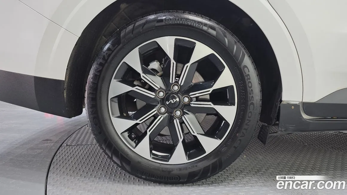Kia Carnival 2023 из KR, фото 2