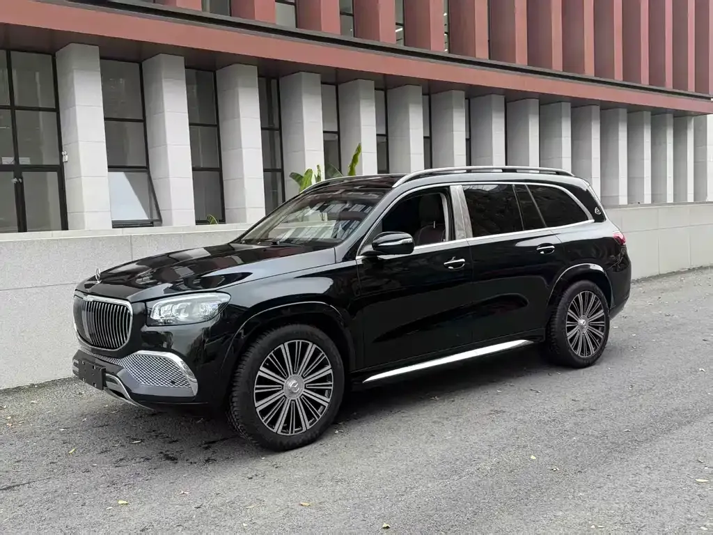 Mercedes-Benz GLS — фото 10