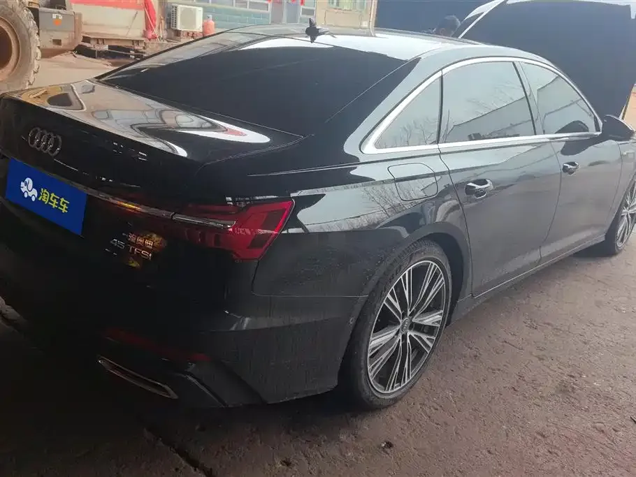 Audi A6L 2023 из CN, фото 9