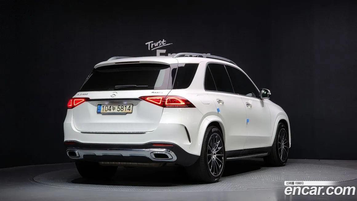 Mercedes-Benz GLE-Class — фото 4
