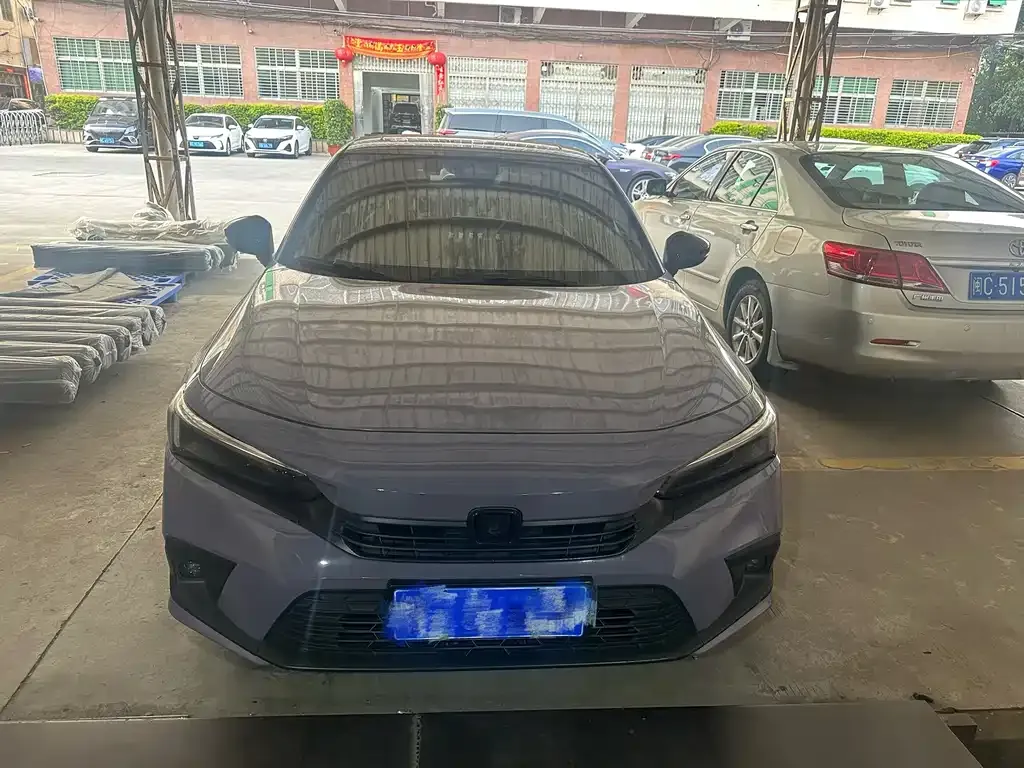 Honda Civic — фото 7