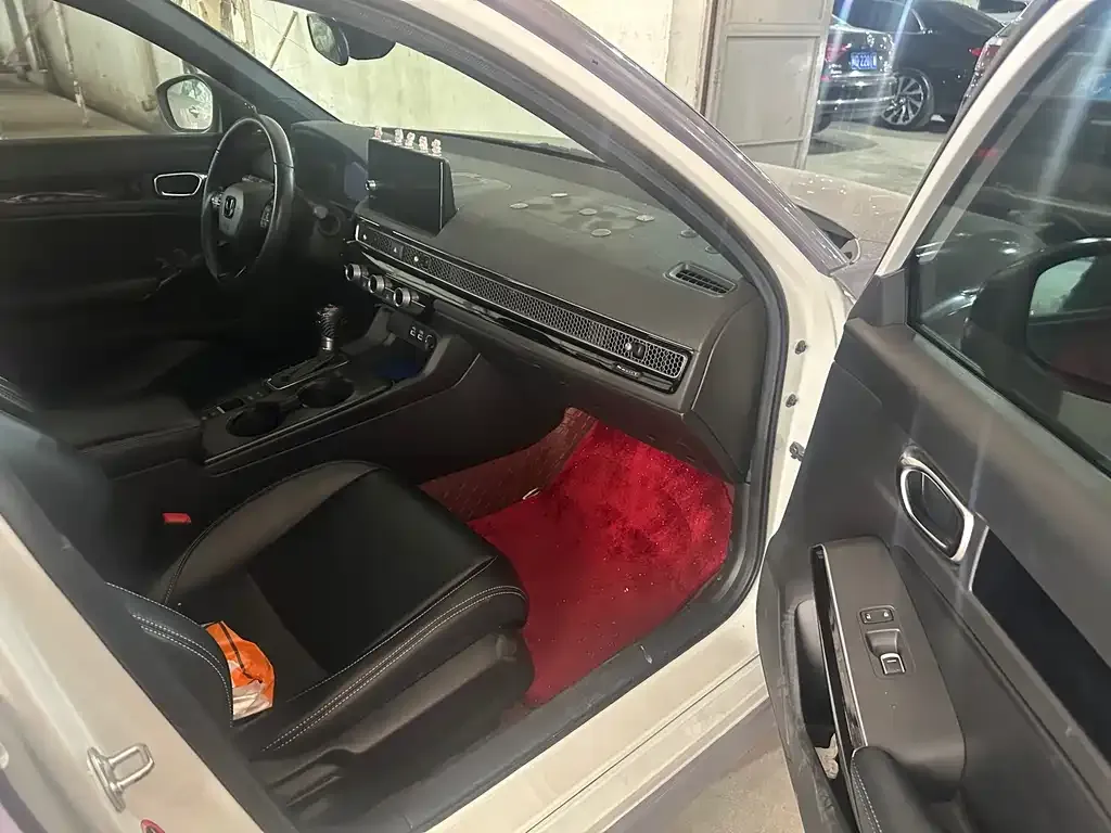 Honda Civic — фото 5