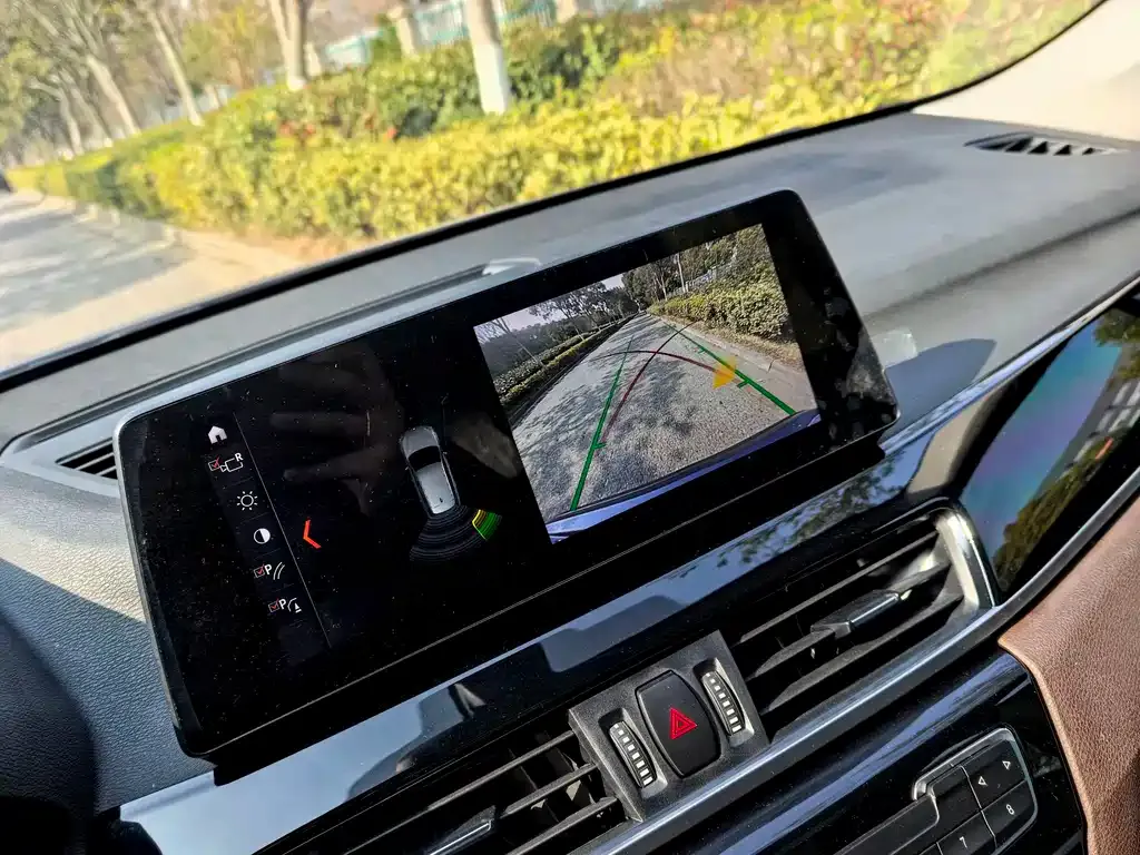 BMW X1 2021 из CN, фото 9