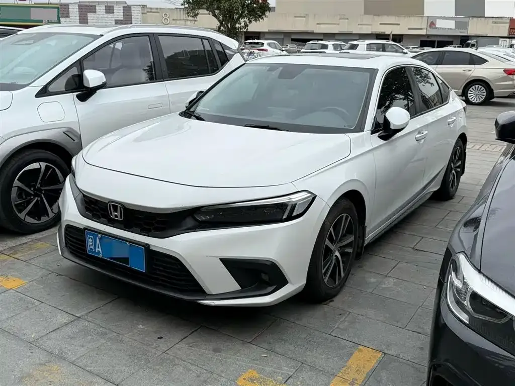Honda Civic 2023 из CN, фото 1