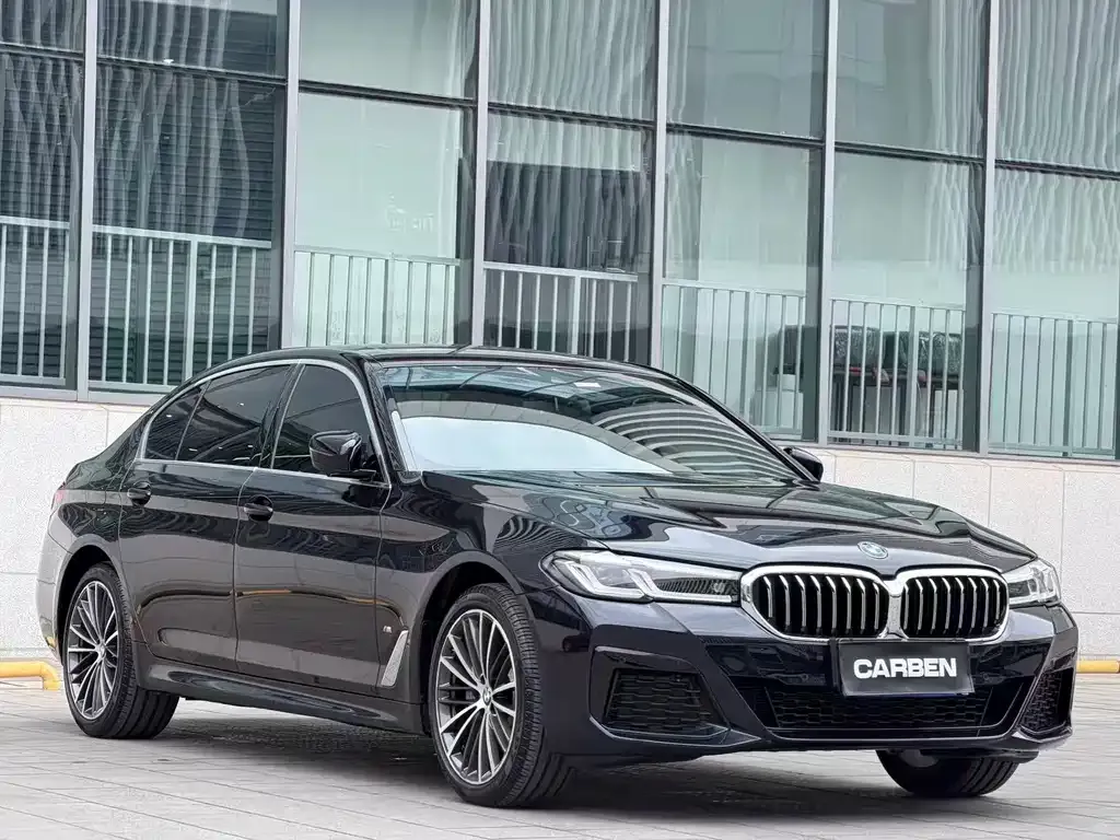 BMW 5 Series — фото 8