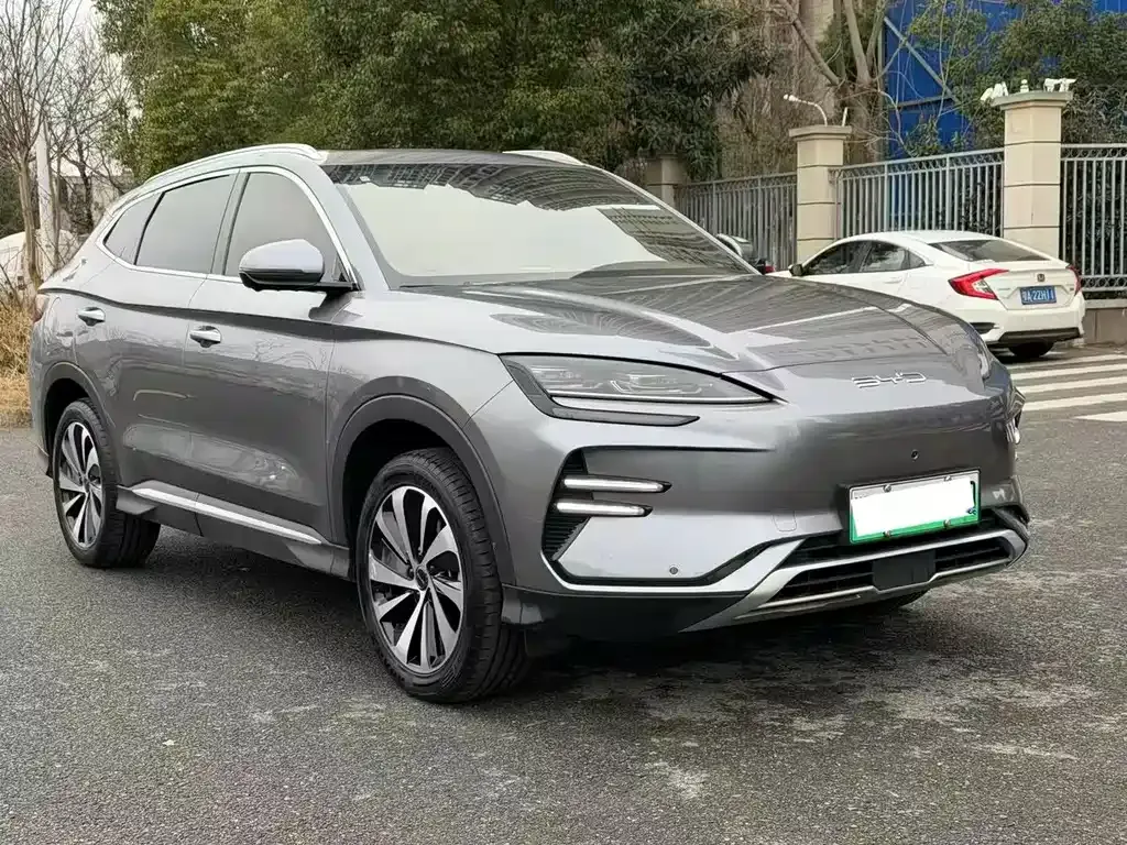 BYD PLUS New Energy — фото 6