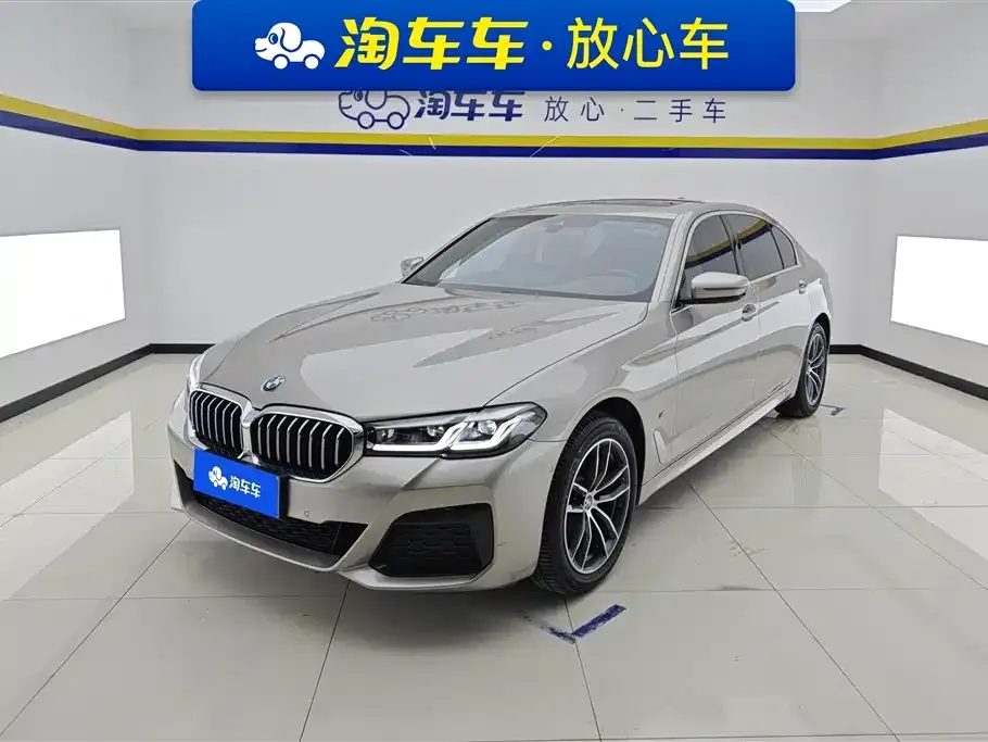 BMW 5 Series — фото 1