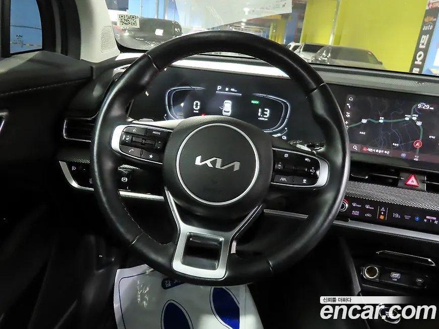 Kia Sportage — фото 10