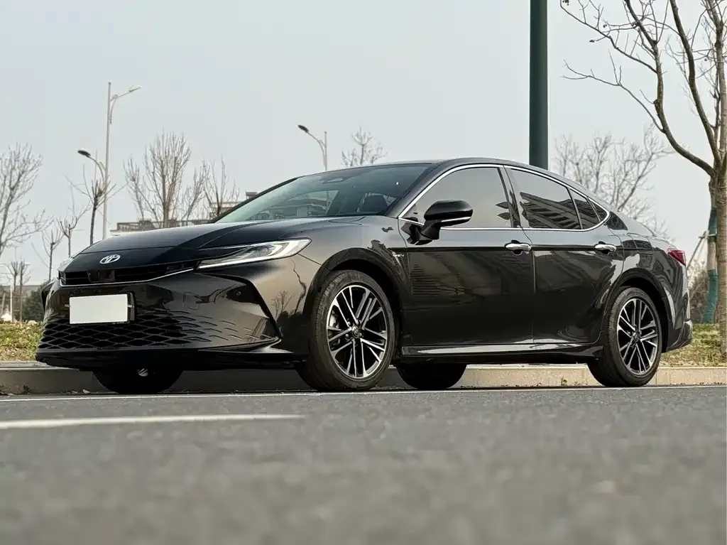 Toyota Camry 2024 из CN, фото 5