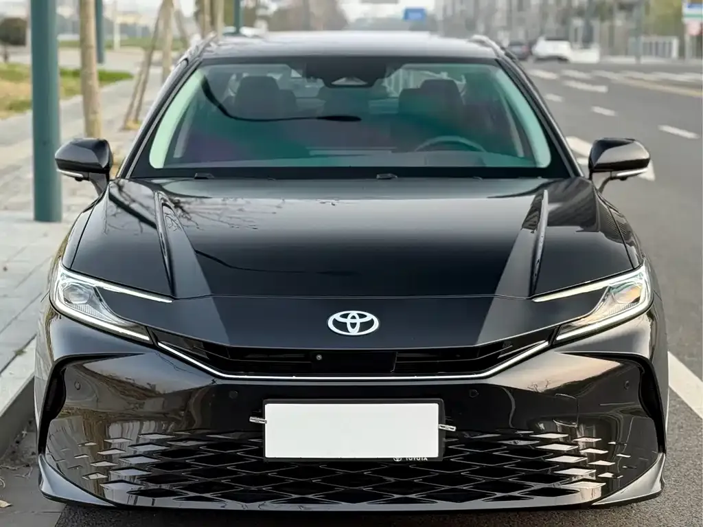 Toyota Camry 2024 из CN, фото 4