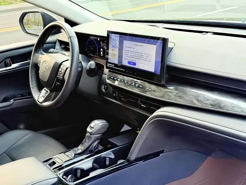 Toyota Camry 2024 из CN, фото 6
