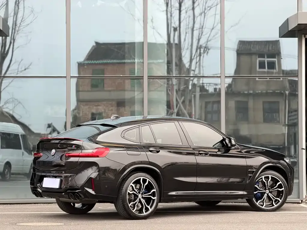 BMW X4 M 2024 из CN, фото 4