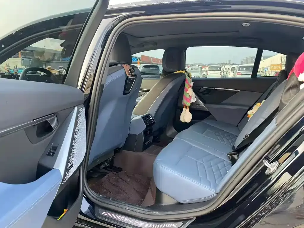 BMW i5 2024 из CN, фото 7