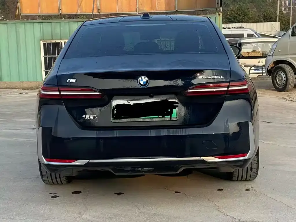 BMW i5 2024 из CN, фото 8