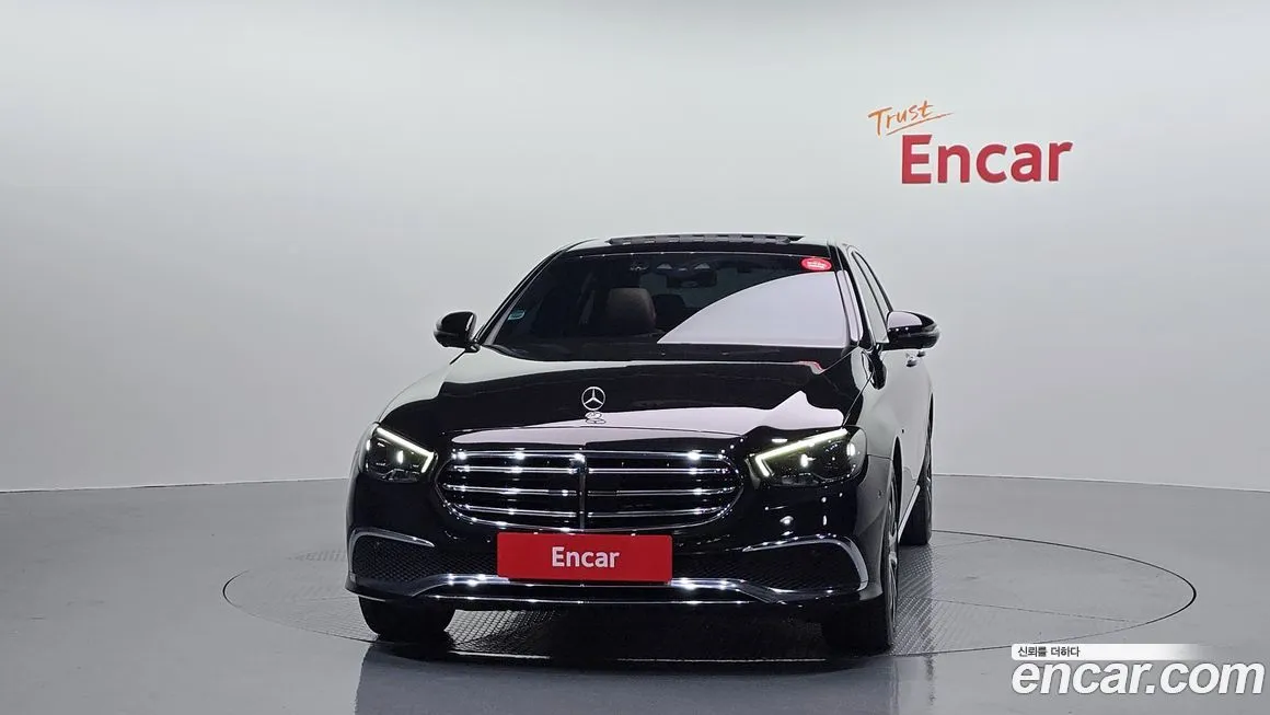 Mercedes-Benz E-Class 2021 из KR, фото 2
